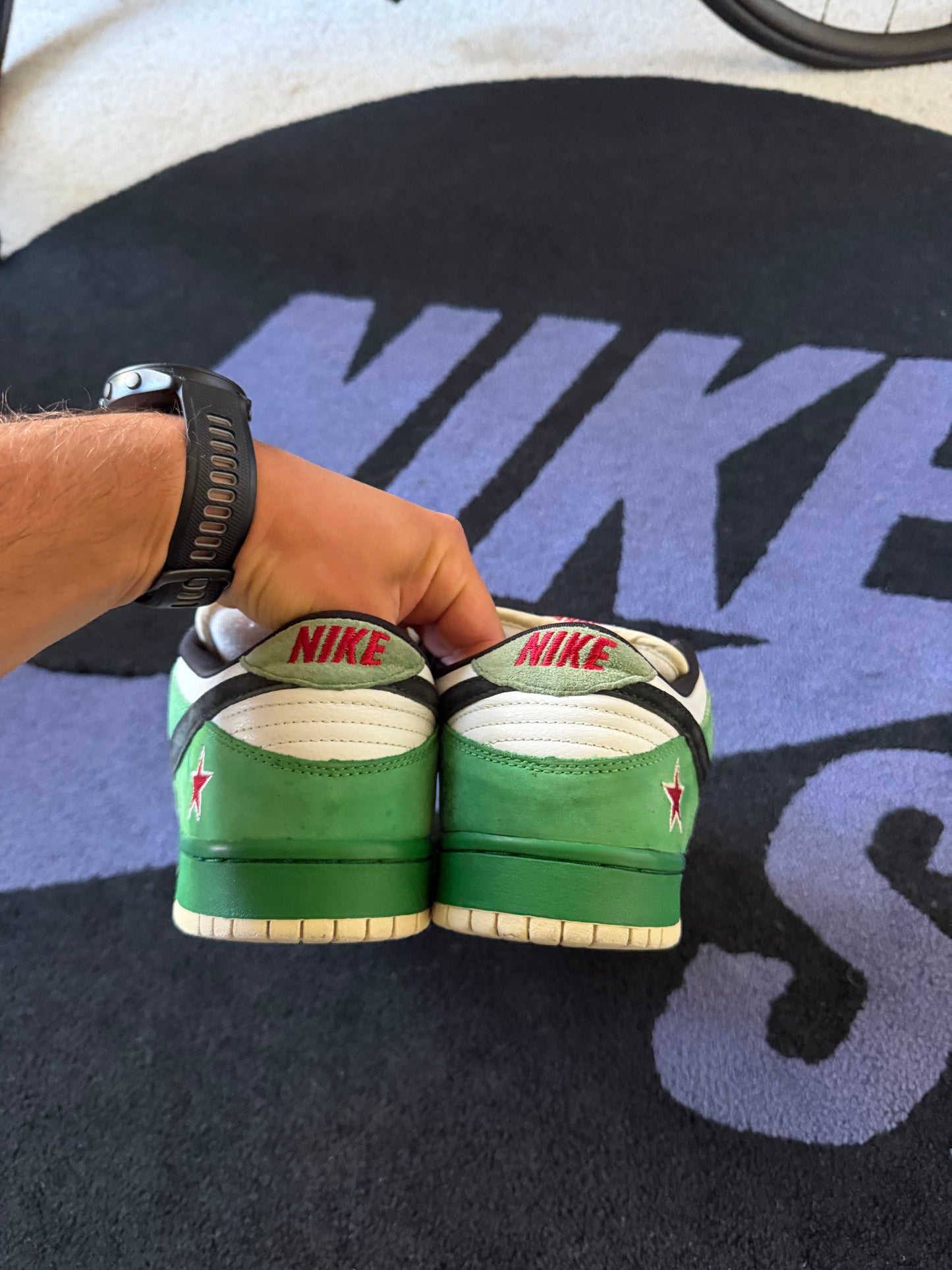 Size 11 - Nike Dunk Low Pro SB Heineken