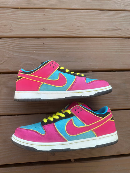 Size 9 - Nike Dunk Low Pro SB Ms. Pacman