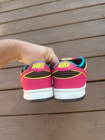 Size 9 - Nike Dunk Low Pro SB Ms. Pacman