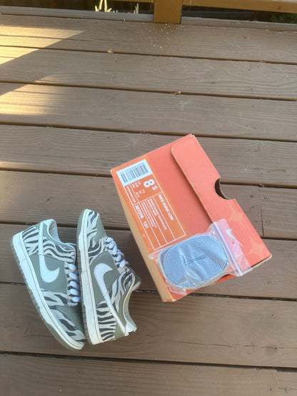 Size 8.5 - Nike Dunk Low Pro Daktari