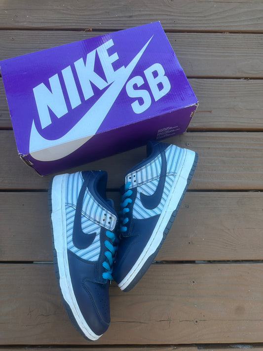 Size 9 - Nike Dunk Low Pro SB Blue Avenger