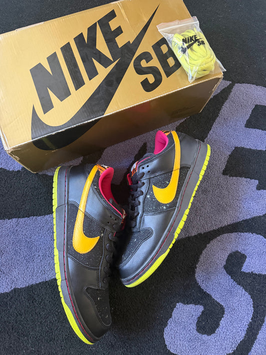 Size 11 - Nike Dunk Low Premium SB Space Tiger