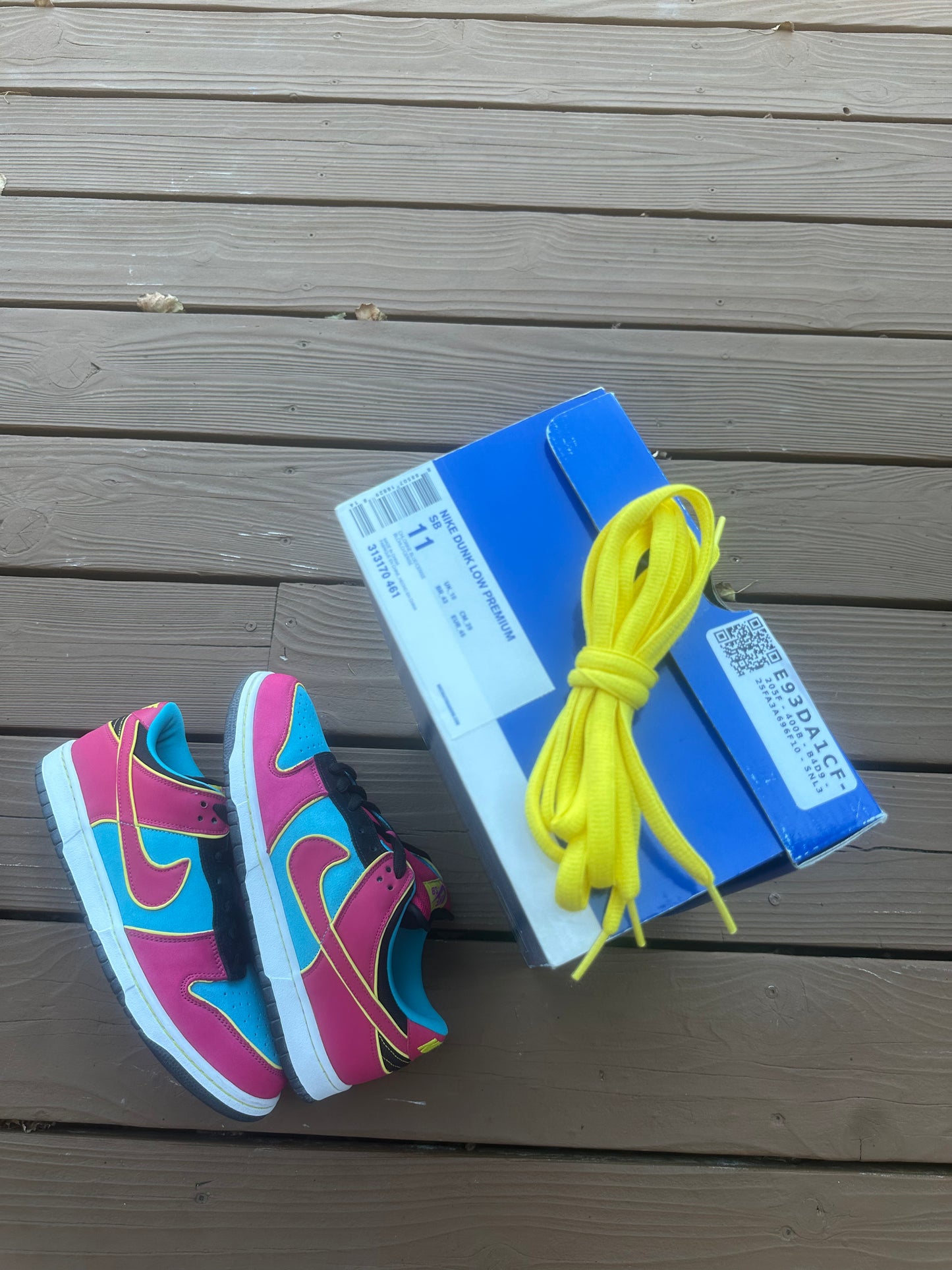 Size 11 - Nike Dunk Low Pro SB Ms. Pacman