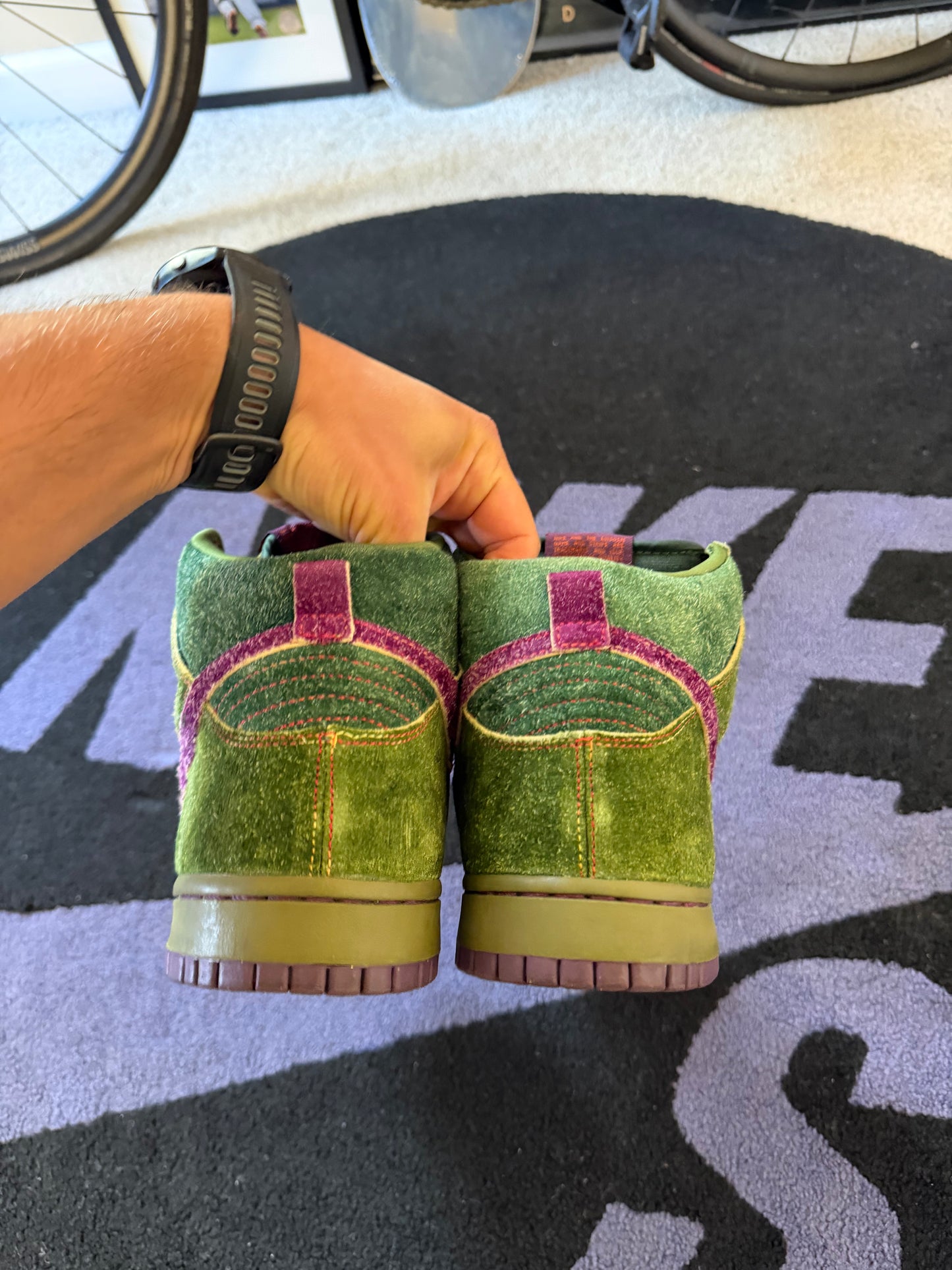 Size 10.5 - Nike Dunk High Premium SB Skunk