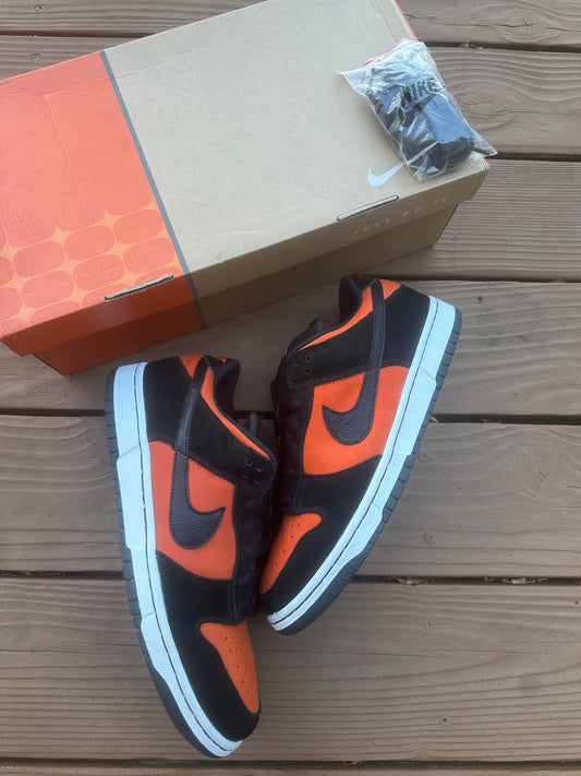 Size 11 - Nike Dunk Low Pro SB Flash