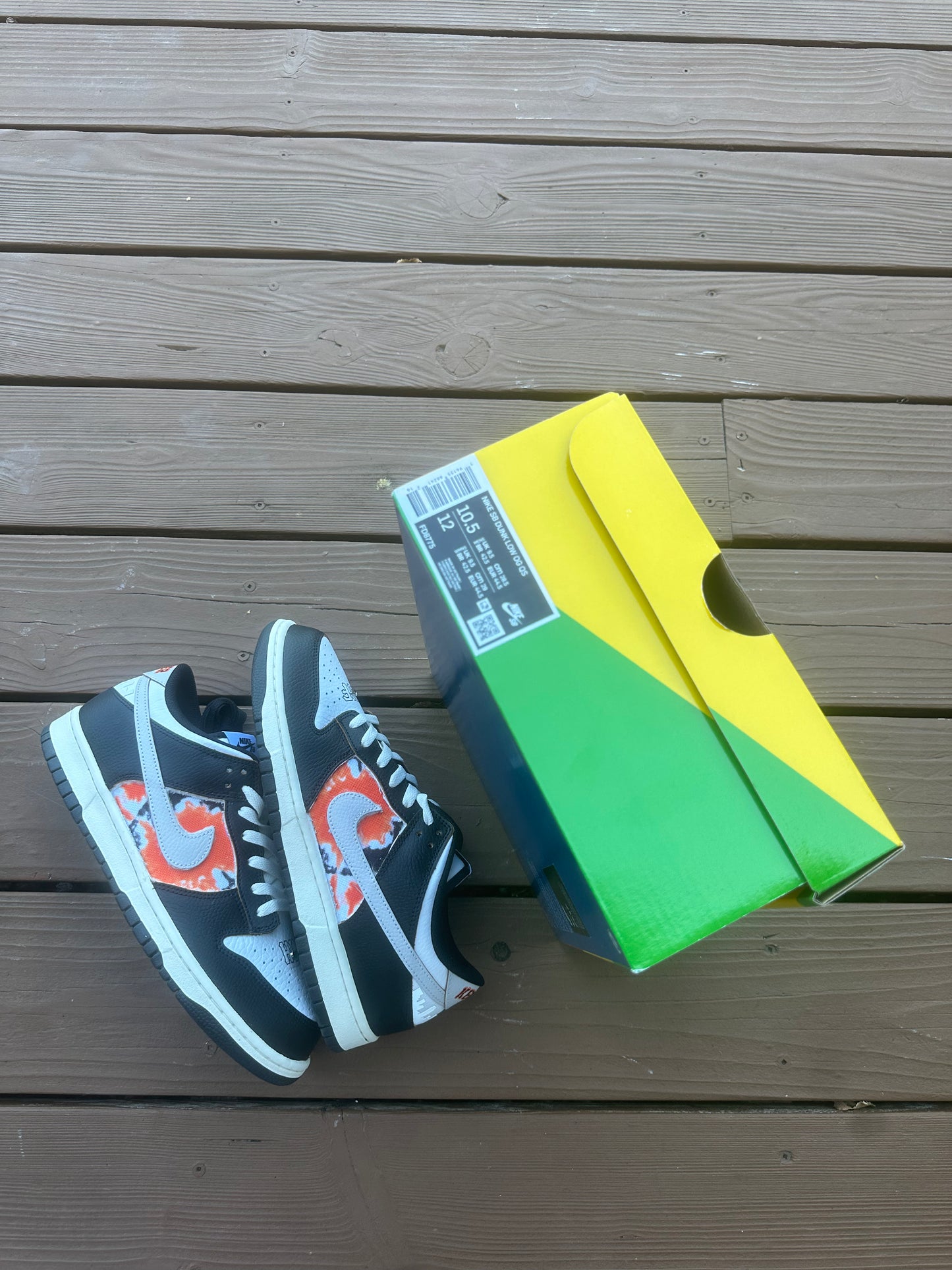 Size 10.5 - HUF x Nike SB Dunk Low 'San Francisco'