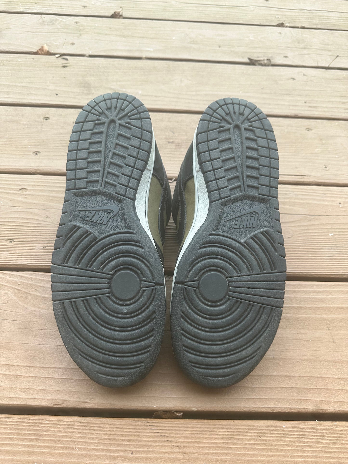 Size 8.5 - Nike Dunk Low Pro SB Loden