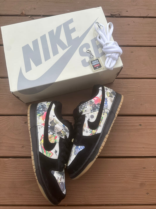 Size 11 - Supreme x Nike SB Dunk Low Rammellzee