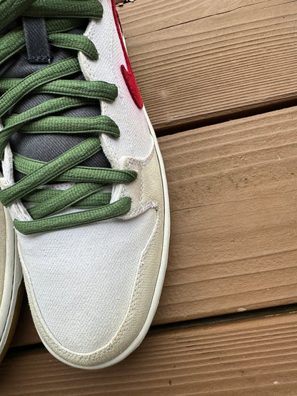Size 10.5 - Nike Dunk High Pro SB Cheech and Chong