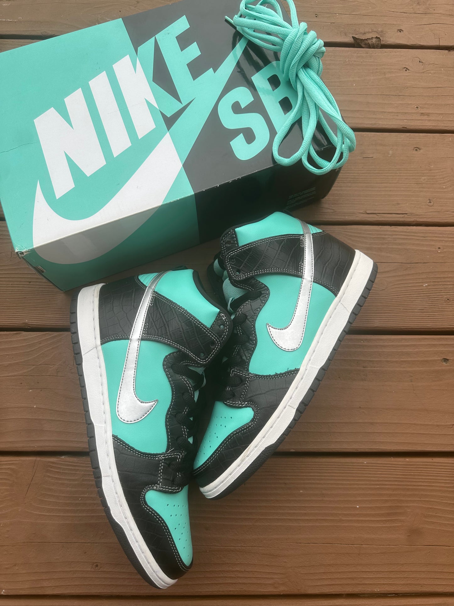 Size 12 - Nike SB Dunk High Pro x Diamond Supply Co. "Tiffany"