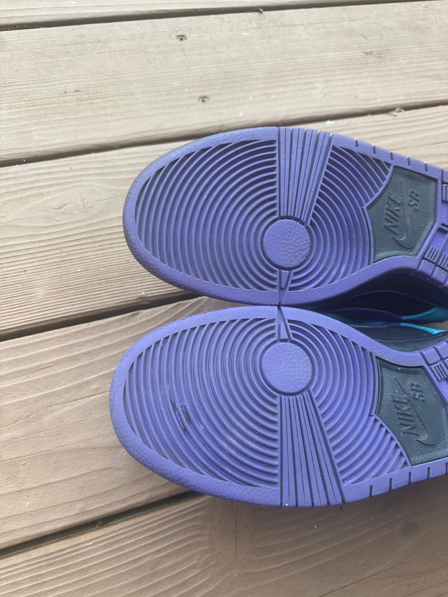 Size 9 - Nike Dunk Low Pro SB Skeletor