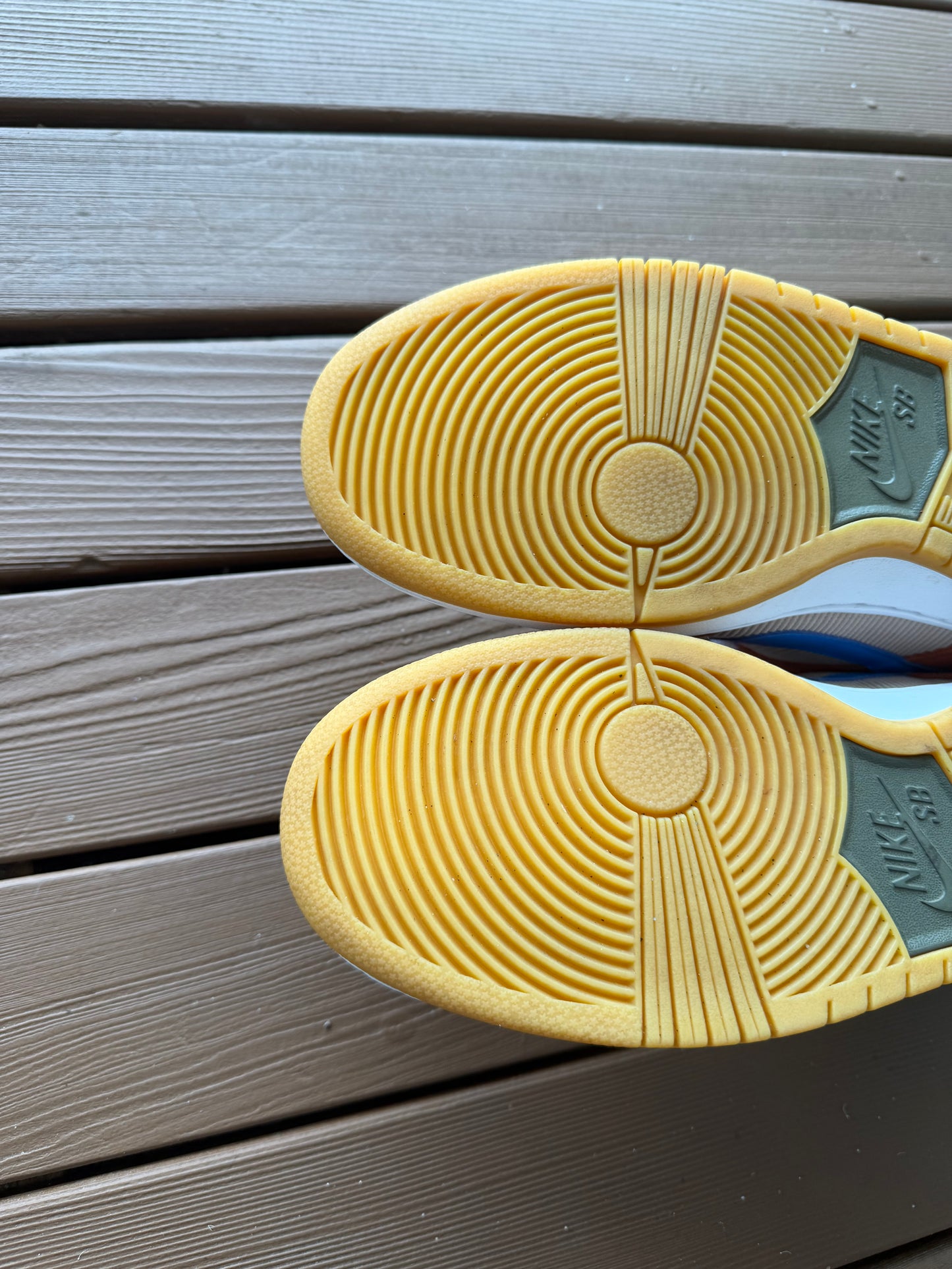 Size 10 - Nike Dunk Low Pro SB Corduroy