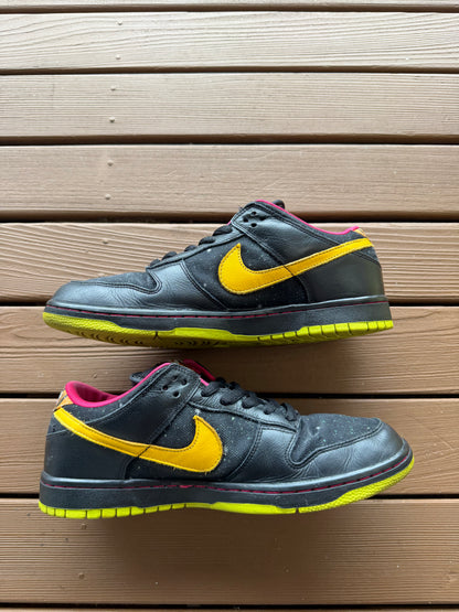 Size 11 - Nike Dunk Low Premium SB Space Tiger