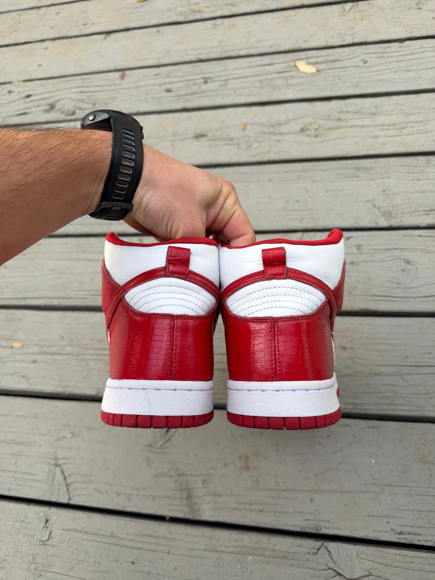 Size 10.5 - Supreme x Dunk High Pro SB Red Stars
