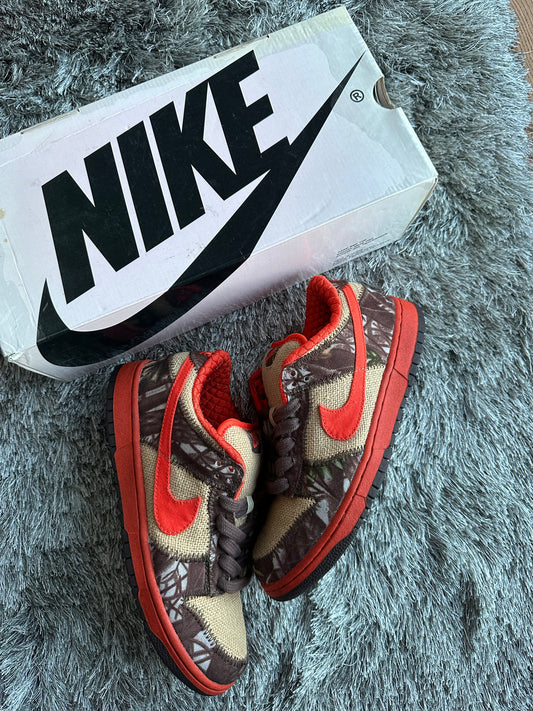Size 9 - Nike Dunk Low Pro SB Reese Forbes Hunter