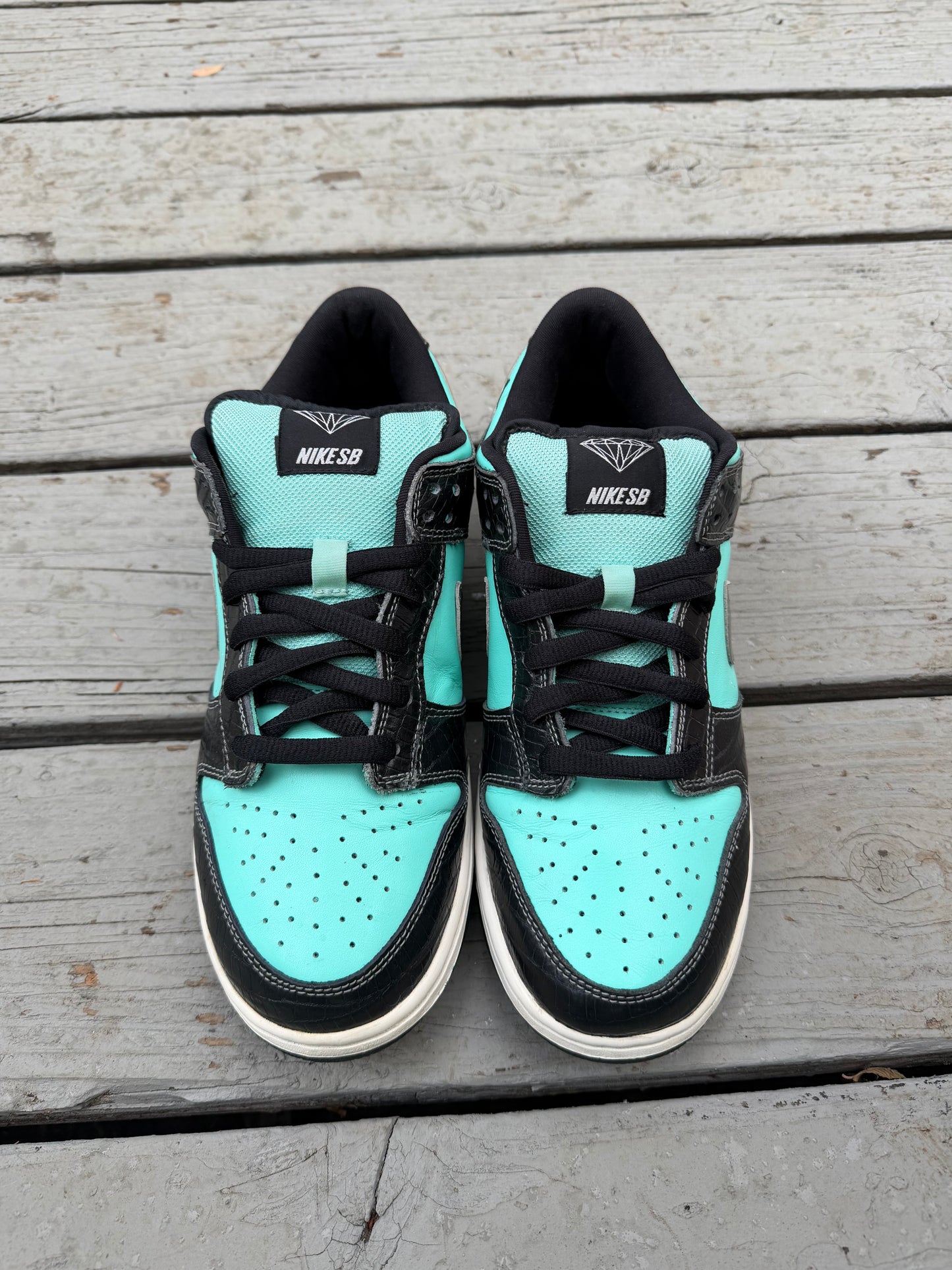 Size 9 - Nike SB Dunk Low Pro x Diamond Supply Co. Tiffany