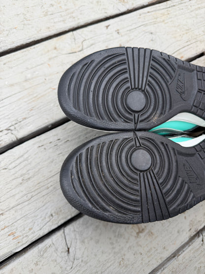 Size 9 - Nike SB Dunk Low Pro x Diamond Supply Co. Tiffany