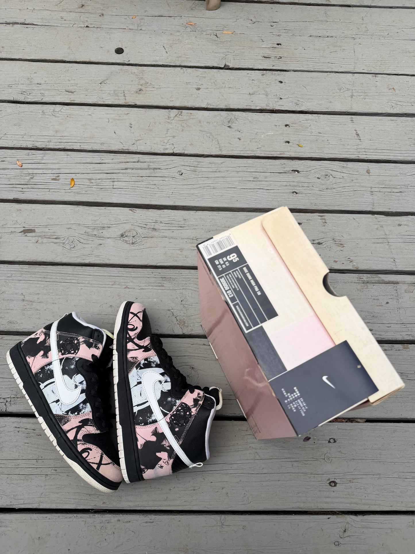 Size 9.5 - Nike Dunk High Pro SB Unkle