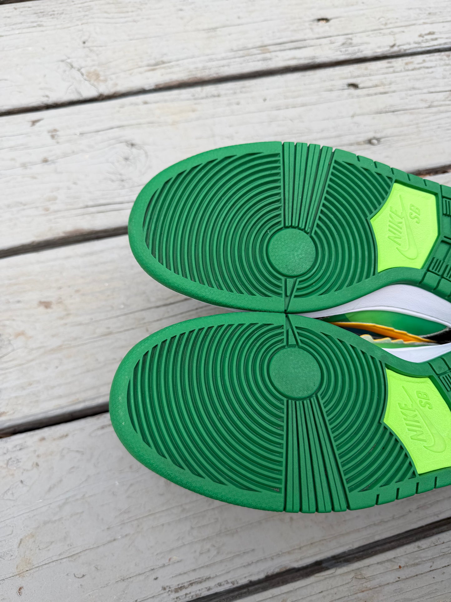 Size 9 - Ben & Jerry's x Nike SB Dunk Low Pro QS Chunky Dunky