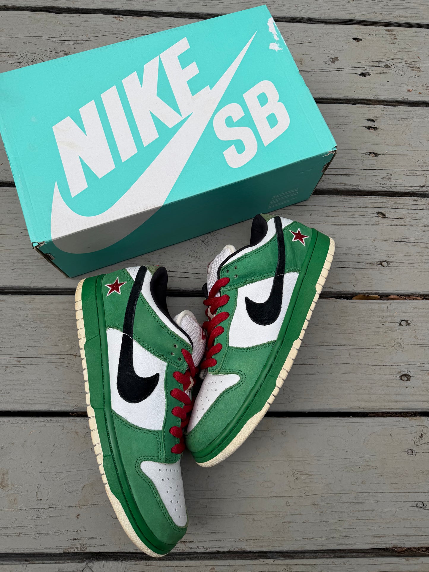 Size 9.5 - Nike Dunk Low Pro SB Heineken