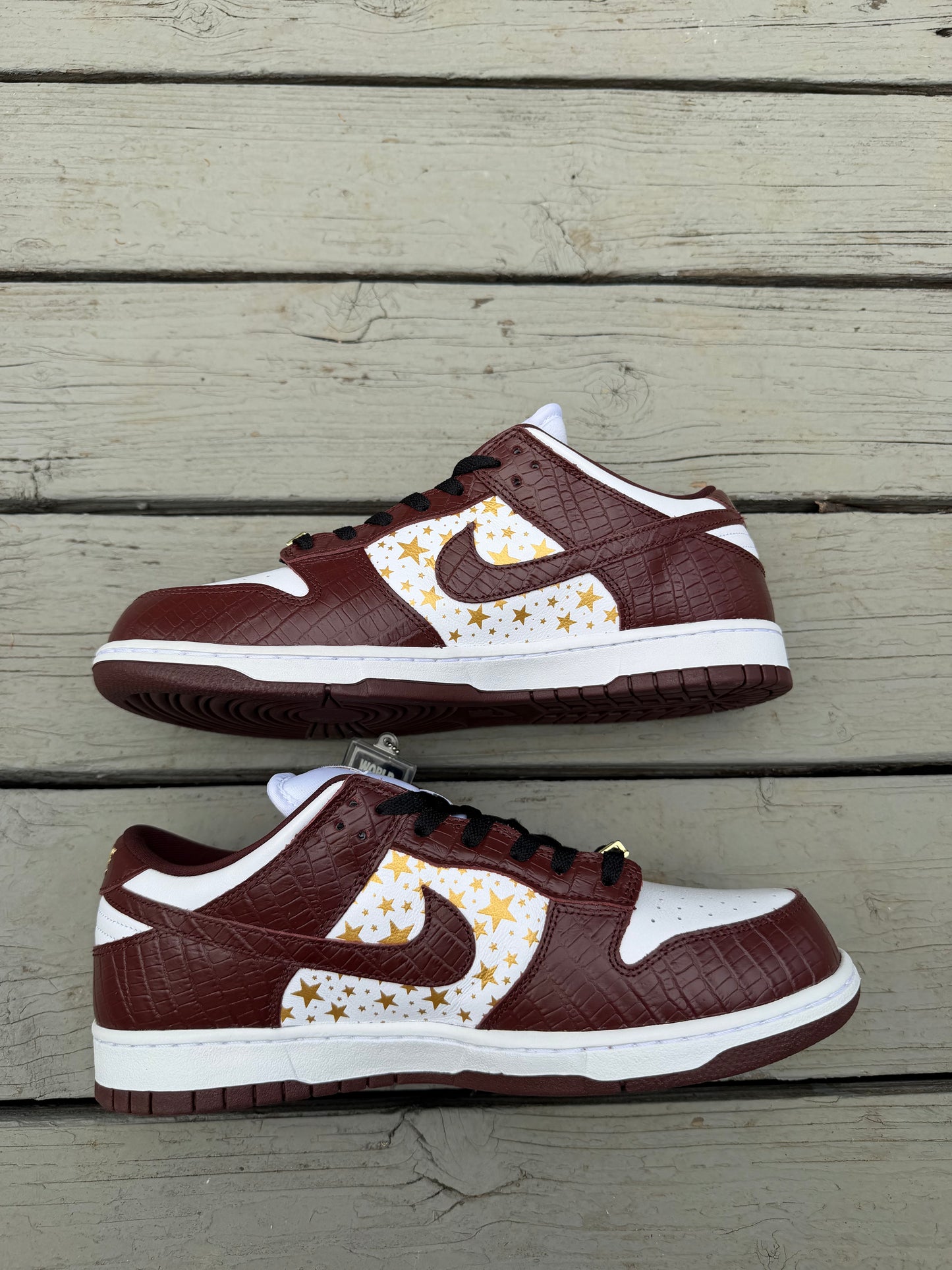 Size 11 - Supreme x Nike Dunk Low OG SB QS Barkroot Brown