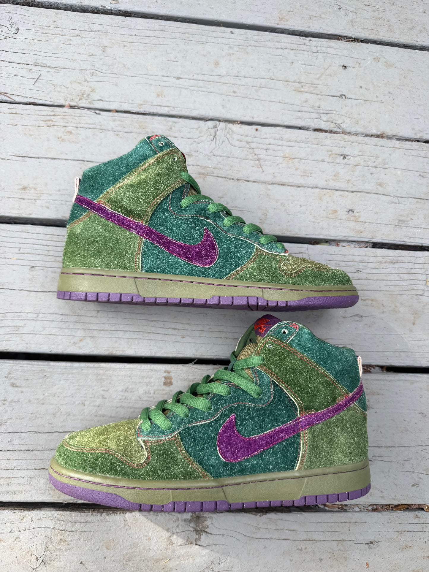Size 9.5 - Nike Dunk High Premium SB Skunk