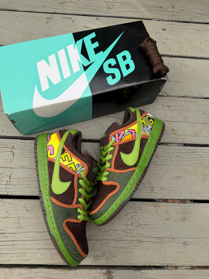 Size 9 - Nike Dunk Low Premium SB De La Soul