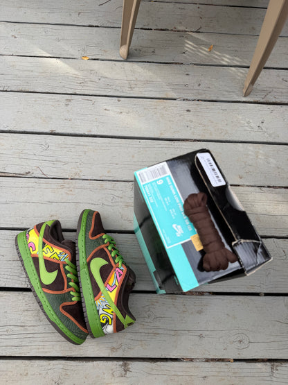 Size 9 - Nike Dunk Low Premium SB De La Soul