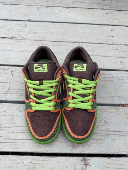 Size 9 - Nike Dunk Low Premium SB De La Soul
