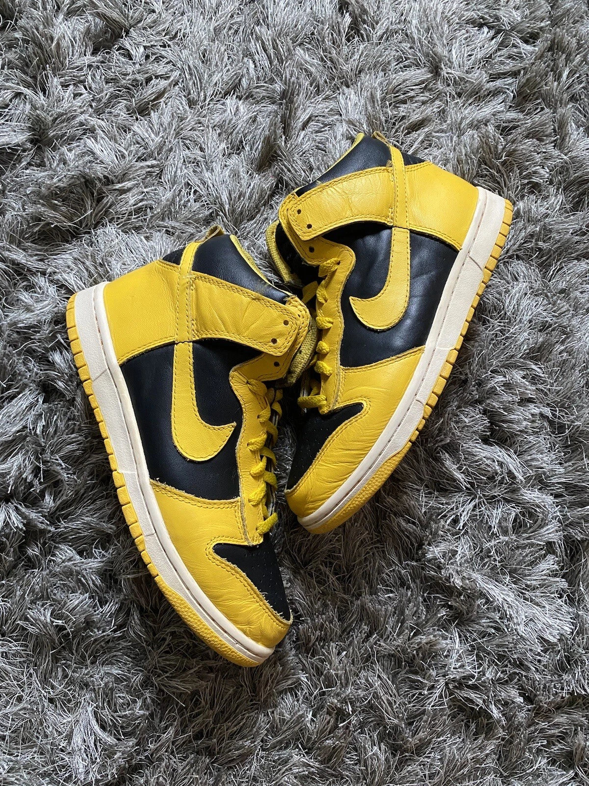 Size 8 - 2008 Vintage Nike Dunk High Goldenrod