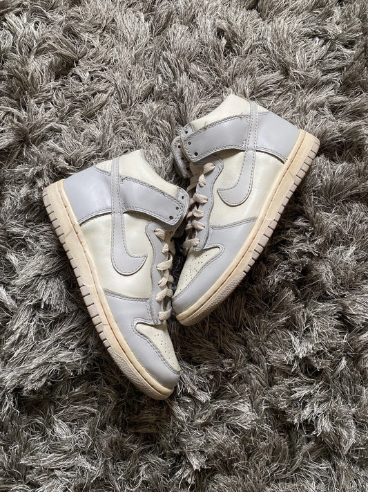 Size 4.5 - 2008 Nike Dunk High QK Vintage Sail