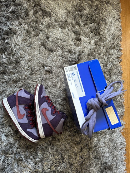 Size 10 - Nike Dunk High Pro SB Plum