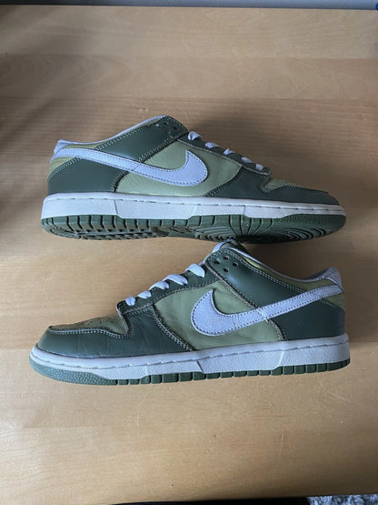Size 10W/8.5M - 2002 Nike Dunk Low Pro Palm Green Dunk Low