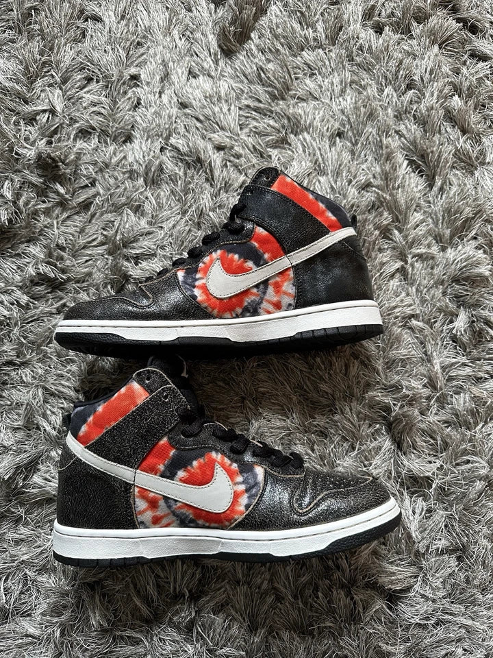 Size 9 - Nike Dunk High Pro SB HUF