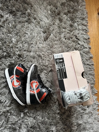 Size 9 - Nike Dunk High Pro SB HUF